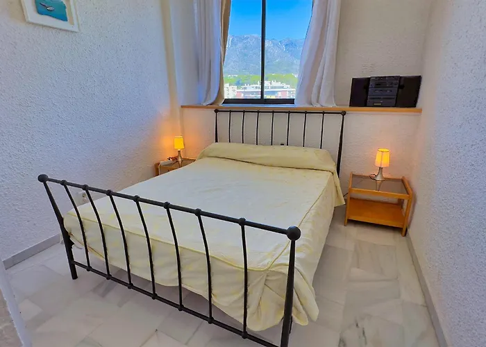 Skol 935 - Cozy 2-bedroom With Amazing Sea Views ماربيا