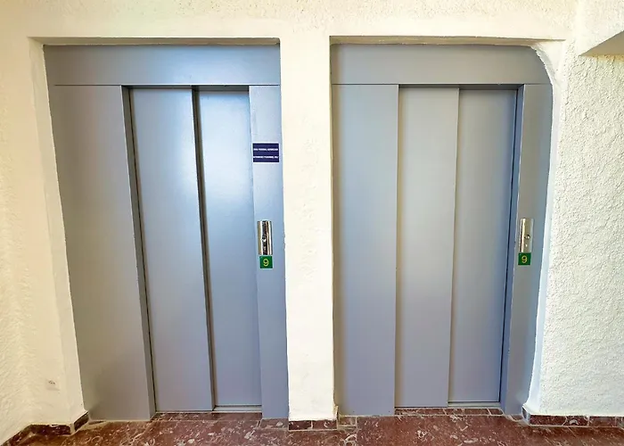 شقة Skol 935 - Cozy 2-bedroom With Amazing Sea Views