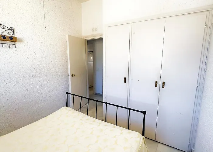 Skol 935 - Cozy 2-bedroom With Amazing Sea Views Apartmán